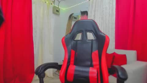 Snapshot of josue_linares chatting on 11-11-25, 07:08 josue_linares online show from 11-11-25, 07:08