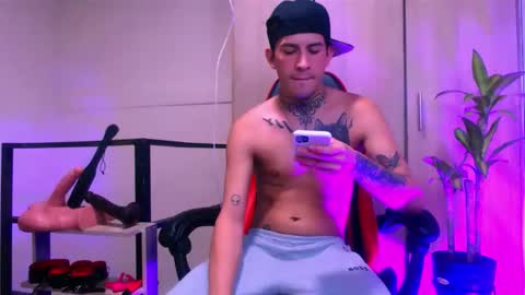 josue_linares online show from 05-24-26, 04:50
