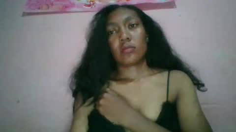 Snapshot of josy918592 chatting on 04-05-26, 05:48 josy918592 online show from 04-05-26, 05:48