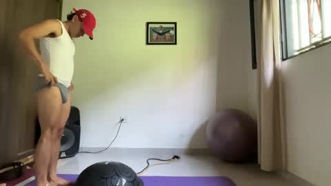 Im Jouliano online show from 05-23-26, 03:27