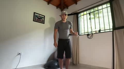Im Jouliano online show from 05-29-26, 03:21