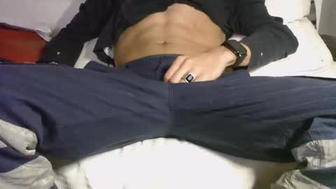 jovenduro84 online show from 03-25-26, 07:42