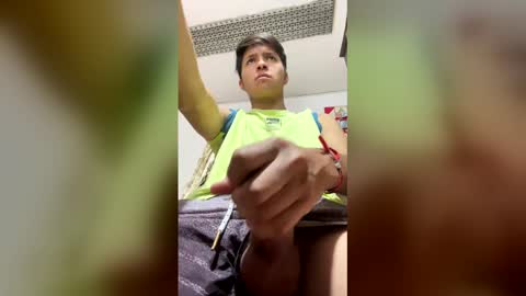 Snapshot of jovenlindo2002 chatting on 04-16-26, 12:39 Fran online show from 04-16-26, 12:39