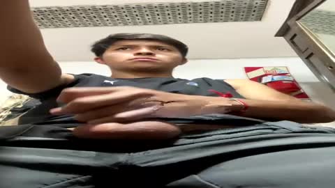 Snapshot of jovenlindo2002 chatting on 04-17-26, 03:26 Fran online show from 04-17-26, 03:26