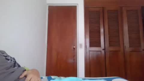 Snapshot of jovenvergonguapo09 chatting on 01-20-25, 12:49 Van Helsing online show from 01-20-25, 12:49