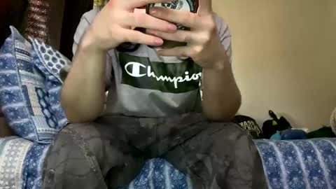 Snapshot of joy3100 chatting on 11-23-25, 06:19 Joy3100 online show from 11-23-25, 06:19