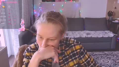 Snapshot of joy_keys chatting on 03-09-25, 02:54 joy_keys online show from 03-09-25, 02:54