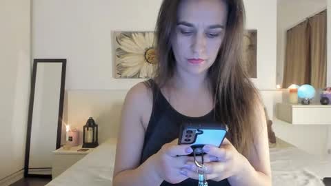 Snapshot of joycasidy chatting on 12-02-24, 04:20 CassidyJoy online show from 12-02-24, 04:20