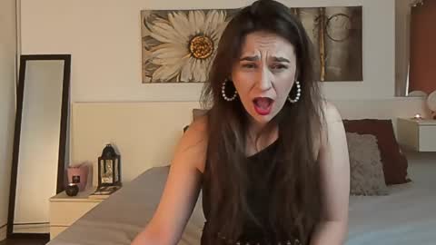 Snapshot of joycasidy chatting on 01-22-25, 10:18 CassidyJoy online show from 01-22-25, 10:18