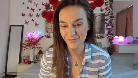 Snapshot of joycasidy chatting on 02-21-25, 03:10 CassidyJoy online show from 02-21-25, 03:10