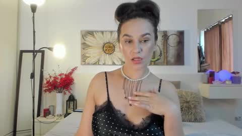 Snapshot of joycasidy chatting on 10-01-25, 10:54 CassidyJoy online show from 10-01-25, 10:54