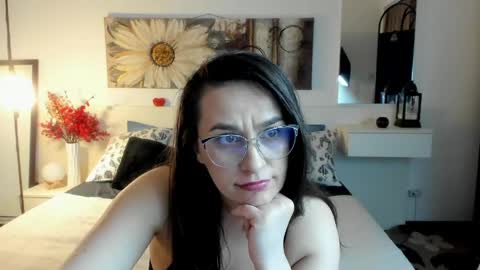 Snapshot of joycasidy chatting on 04-19-26, 06:10 CassidyJoy online show from 04-19-26, 06:10