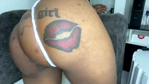 Butterflyass online show from 07-09-26, 03:27