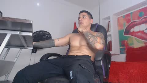 eduardo online show from 01-25-25, 05:19