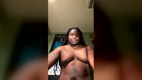 Snapshot of jpj1988 chatting on 12-14-25, 04:45 Southern D online show from 12-14-25, 04:45