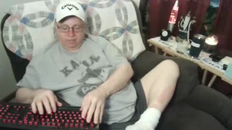 Snapshot of jpmel99 chatting on 02-18-25, 02:49 jpmel99 online show from 02-18-25, 02:49