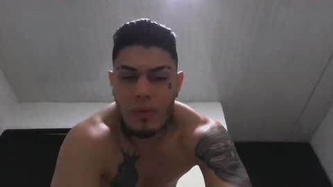 Snapshot of jq401055 chatting on 12-28-24, 07:43 Jaxxx67 online show from 12-28-24, 07:43