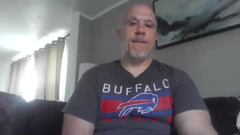Snapshot of jr1871 chatting on 04-28-26, 02:33 jr1871 online show from 04-28-26, 02:33