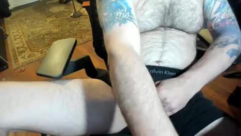 jsimon04 online show from 04-08-26, 01:44