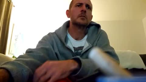 ju537705 online show from 09-30-25, 12:04