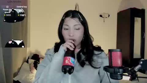 Snapshot of ju_kyung chatting on 09-15-25, 11:38 Ju Kyung online show from 09-15-25, 11:38