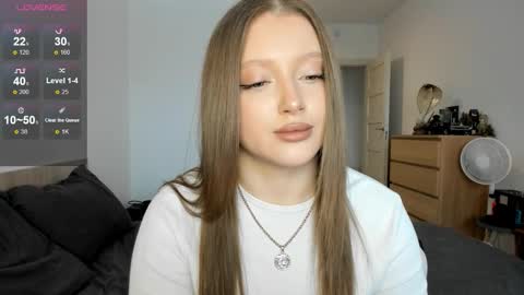 Julia and Julia online show from 02-19-26, 01:29