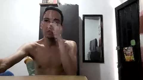 Snapshot of juaco6 chatting on 03-29-26, 04:29 juaco6 online show from 03-29-26, 04:29