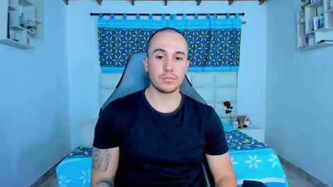 Juan online show from 01-20-25, 04:21