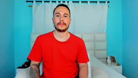 Juan online show from 02-05-26, 01:43