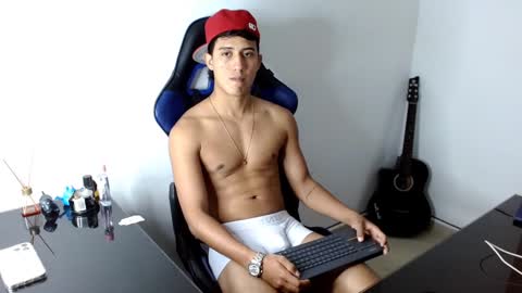 Snapshot of juan_da01 chatting on 01-17-25, 03:12 JuanDa online show from 01-17-25, 03:12