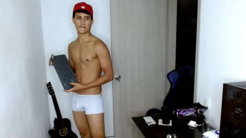 Snapshot of juan_da01 chatting on 02-11-25, 07:23 JuanDa online show from 02-11-25, 07:23