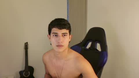 Snapshot of juan_da01 chatting on 07-08-26, 03:44 JuanDa online show from 07-08-26, 03:44