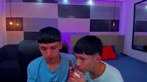 JuanSteven online show from 12-20-24, 05:04