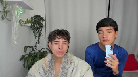 Snapshot of juan_one1 chatting on 01-09-26, 02:25 juan_one1 online show from 01-09-26, 02:25