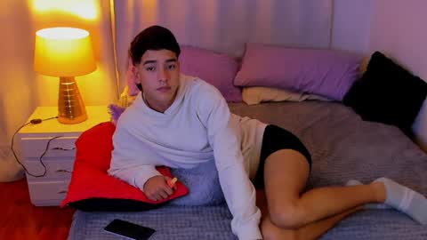 Snapshot of juan_one1 chatting on 03-31-26, 08:15 juan_one1 online show from 03-31-26, 08:15