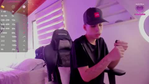 Snapshot of juan_posada1 chatting on 02-22-26, 05:22 Juan Posada online show from 02-22-26, 05:22