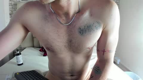 Snapshot of juan_prior chatting on 02-08-25, 11:13 JUAN online show from 02-08-25, 11:13