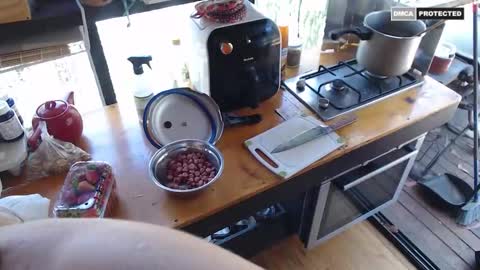 Juana1hin online show from 12-05-25, 05:42