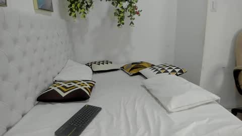 juana_naranjo online show from 06-05-26, 06:52