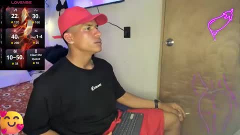 Snapshot of juanbigcock21cm chatting on 02-22-26, 10:30 juan jose online show from 02-22-26, 10:30