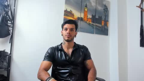 Juan Esteban online show from 12-02-25, 02:23