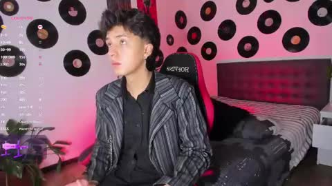 Snapshot of juandaaa__ chatting on 07-17-26, 07:52 juandaaa__ online show from 07-17-26, 07:52
