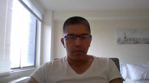 Snapshot of juanearth1 chatting on 06-26-26, 09:41 juanearth1 online show from 06-26-26, 09:41