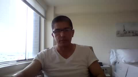 Snapshot of juanearth1 chatting on 07-29-26, 06:28 juanearth1 online show from 07-29-26, 06:28