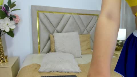 juanita_owens online show from 12-06-24, 06:28