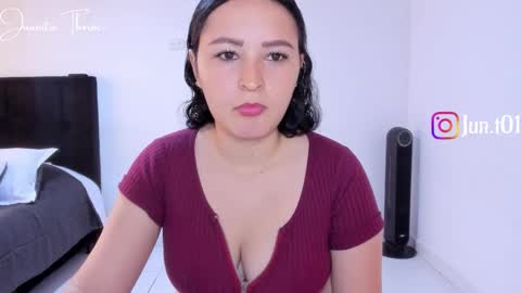 Snapshot of juanita_thorne chatting on 02-17-26, 06:47 online show from 02-17-26, 06:47