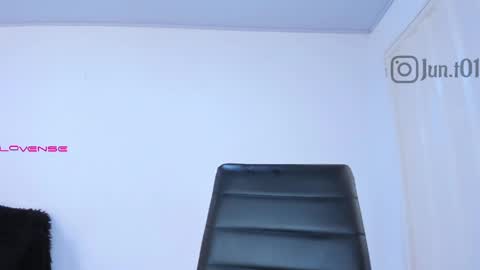 Snapshot of juanita_thorne chatting on 03-11-26, 05:52 online show from 03-11-26, 05:52