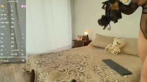 Blue online show from 05-26-26, 05:31