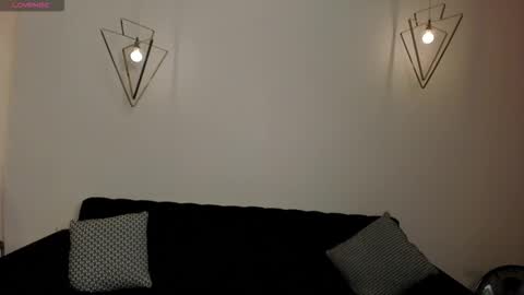 Juanita Clay online show from 10-21-25, 12:06