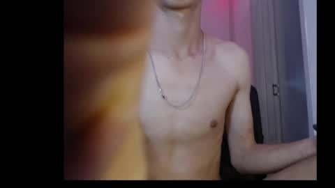 Snapshot of juanmres chatting on 10-26-25, 01:11 juanmres online show from 10-26-25, 01:11